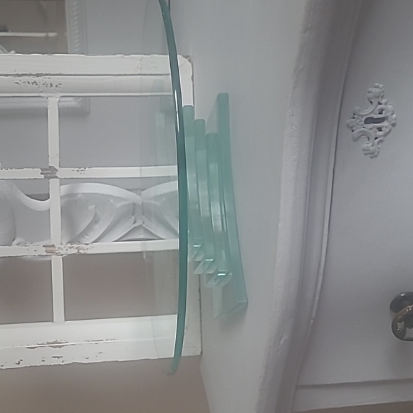 Partylite Beautiful GlassTray For Desserts, Cakes, Strawberries, Candles - Picture 7 of 8